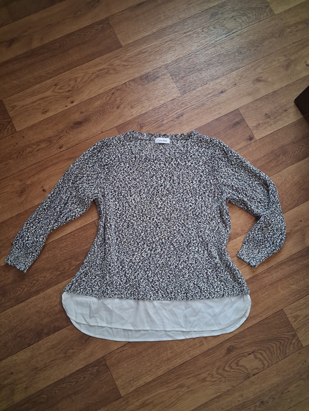 Printed Long Sleeve Layered-Hem Top - Black & White